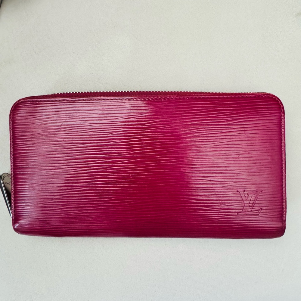 Louis Vuitton Epi Leather Fuchsia Zippered Accessory